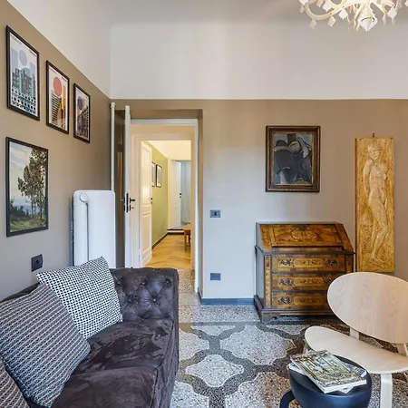 The Designer's Flat By Wonderful Italy *